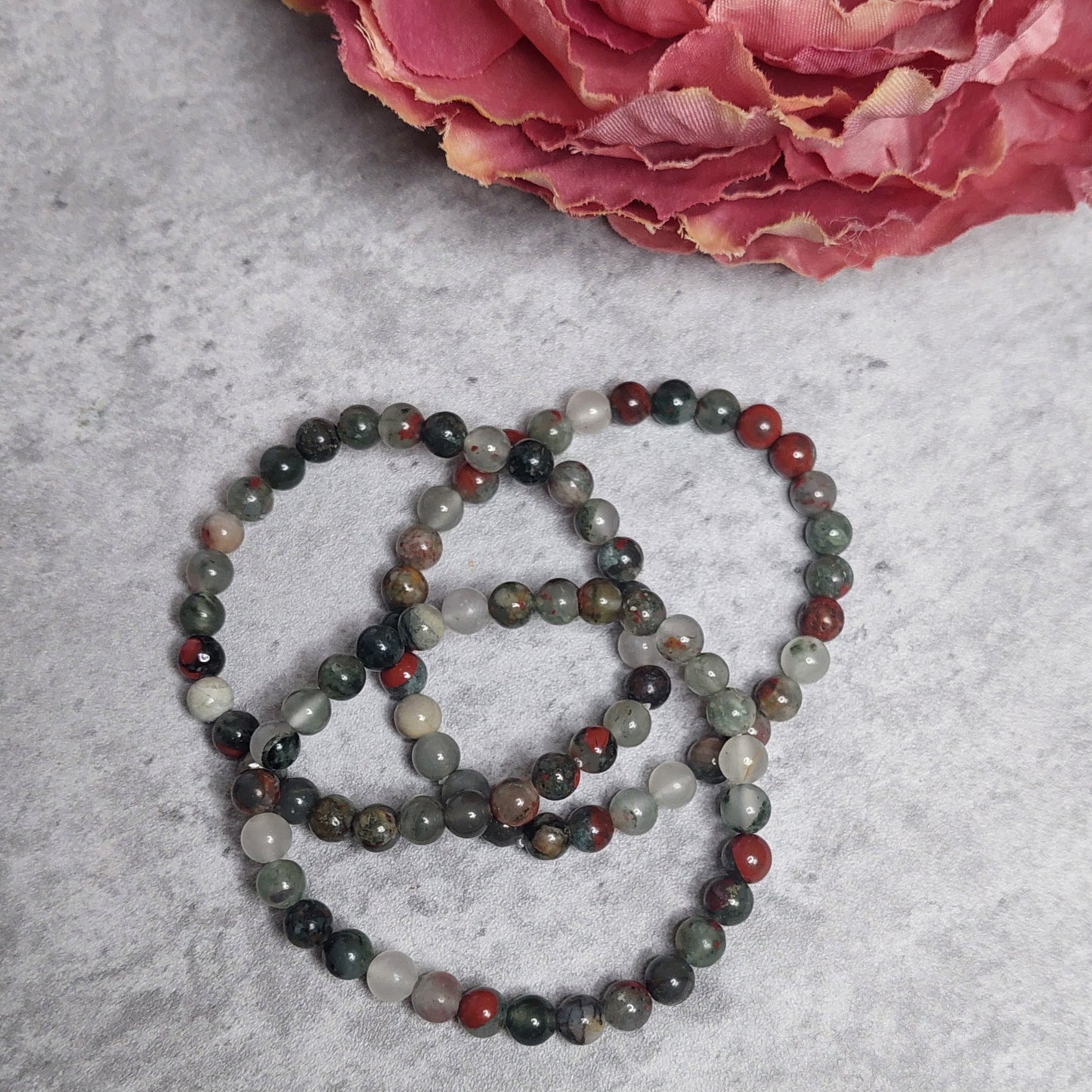 Rannekoru 6mm african blood stone