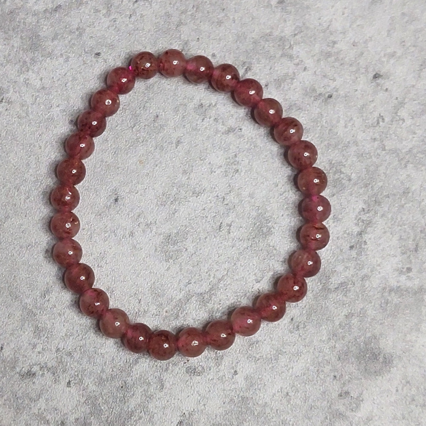 Rannekoru 6mm mansikkakvartsi