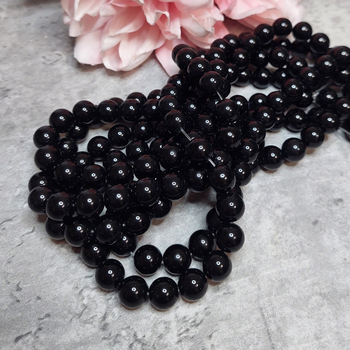 Helmiä 8mm, Obsidiaani 38cm nauha