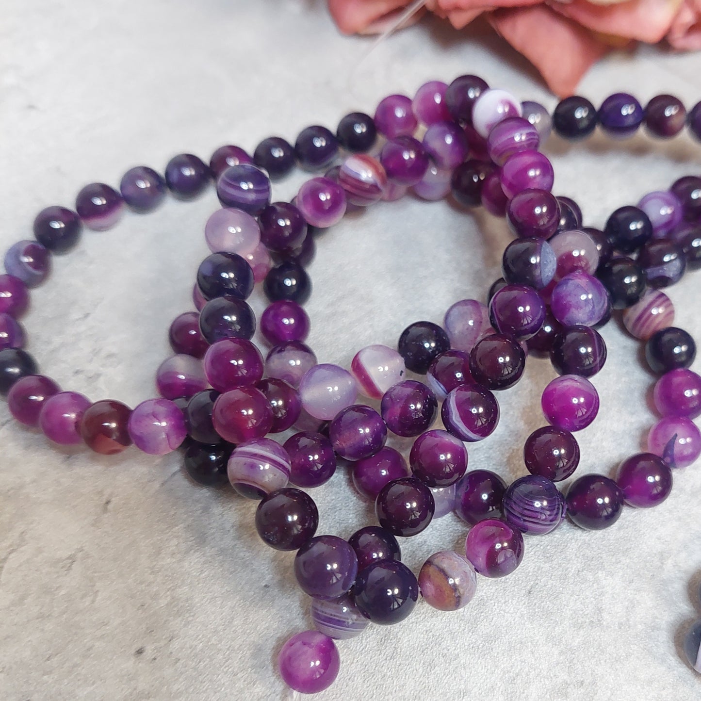 Helmiä 8mm, violetti akaatti (värjätty)
