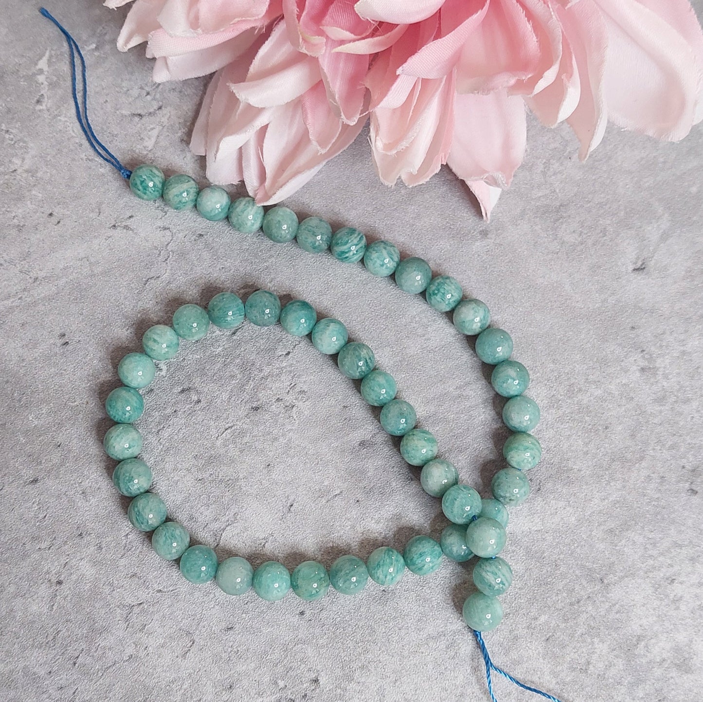 Helmiä 8mm, amazoniitti 38cm nauha