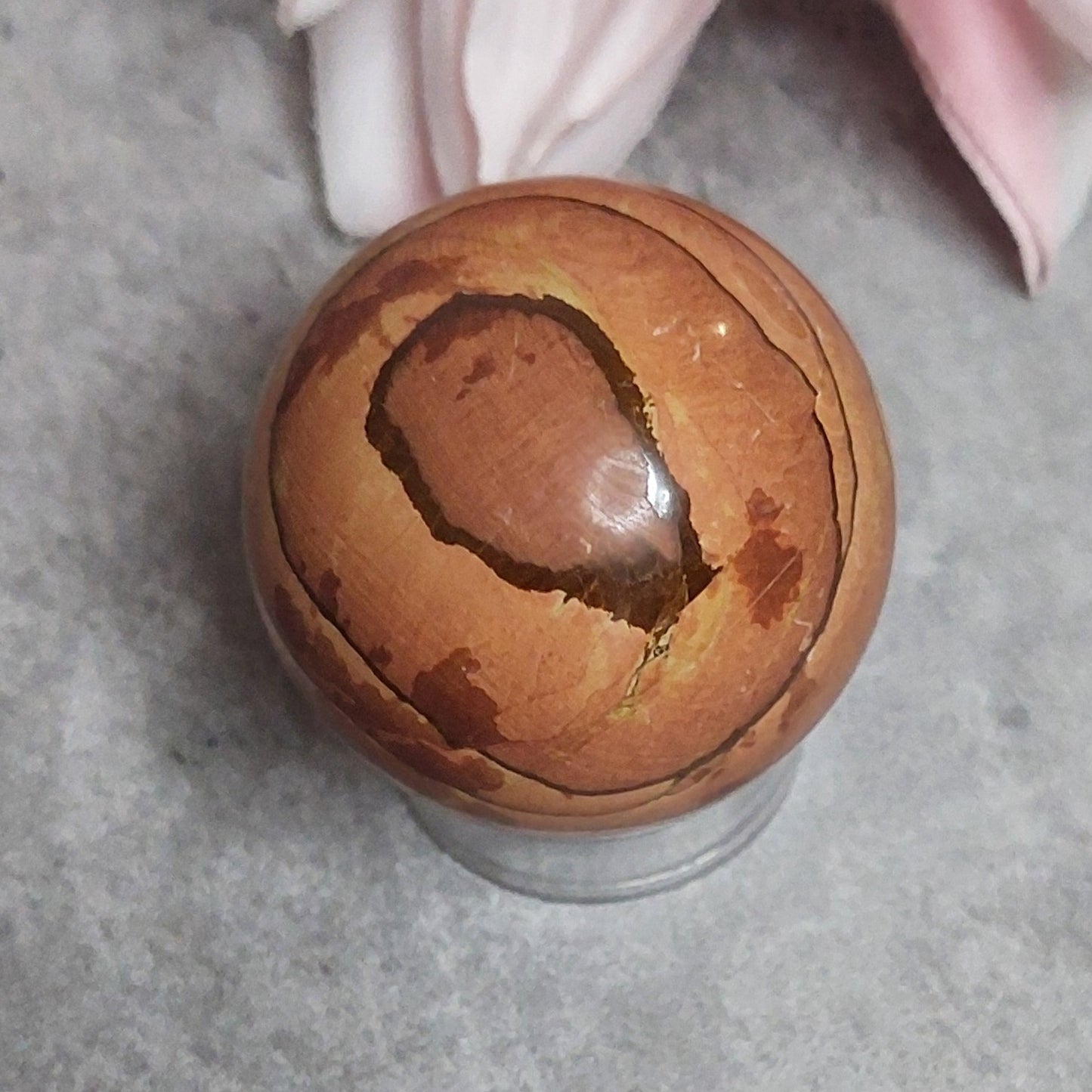 Pallo, wood jasper 4cm
