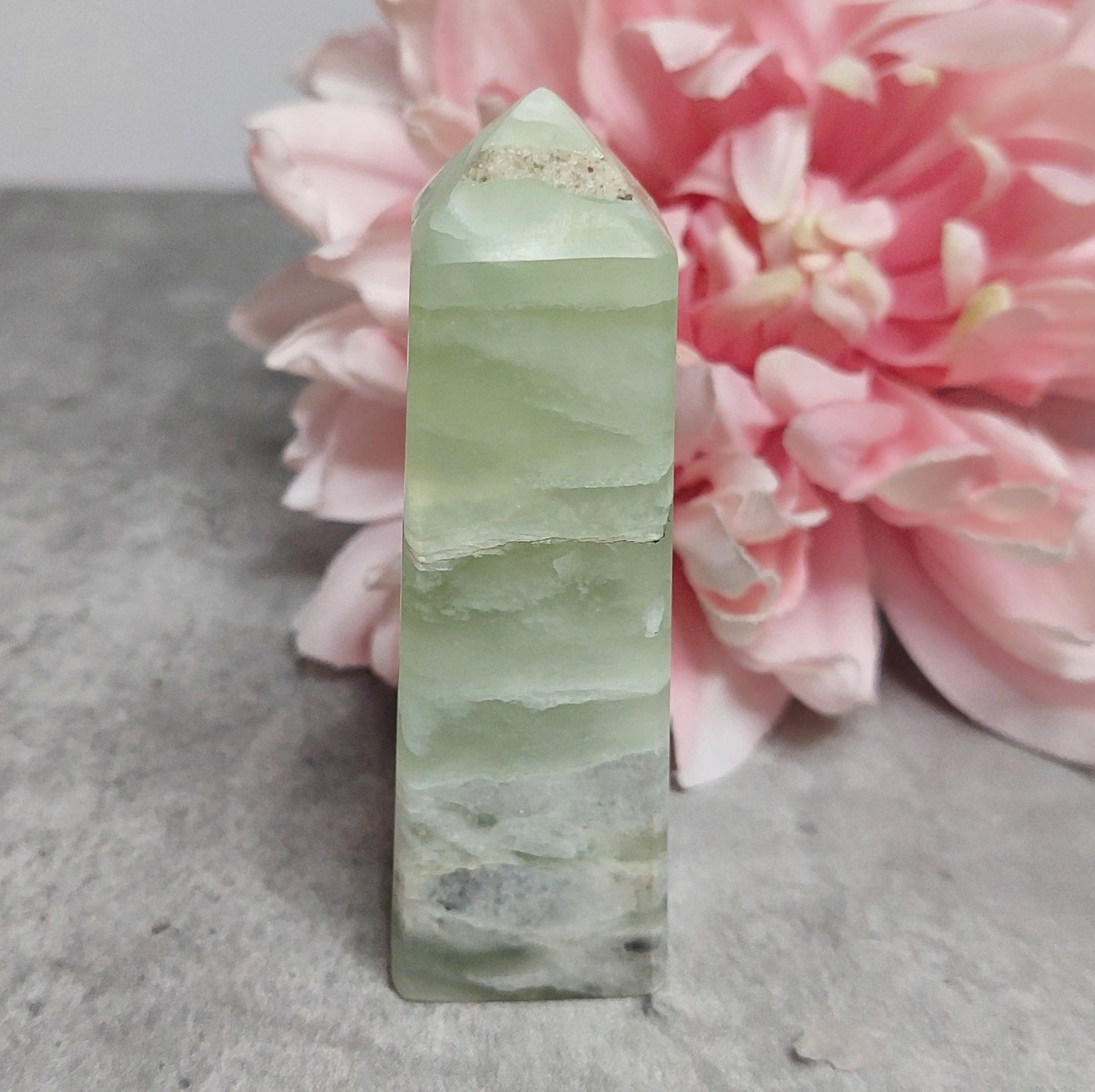 Torni, Jadekalsiitti 9cm