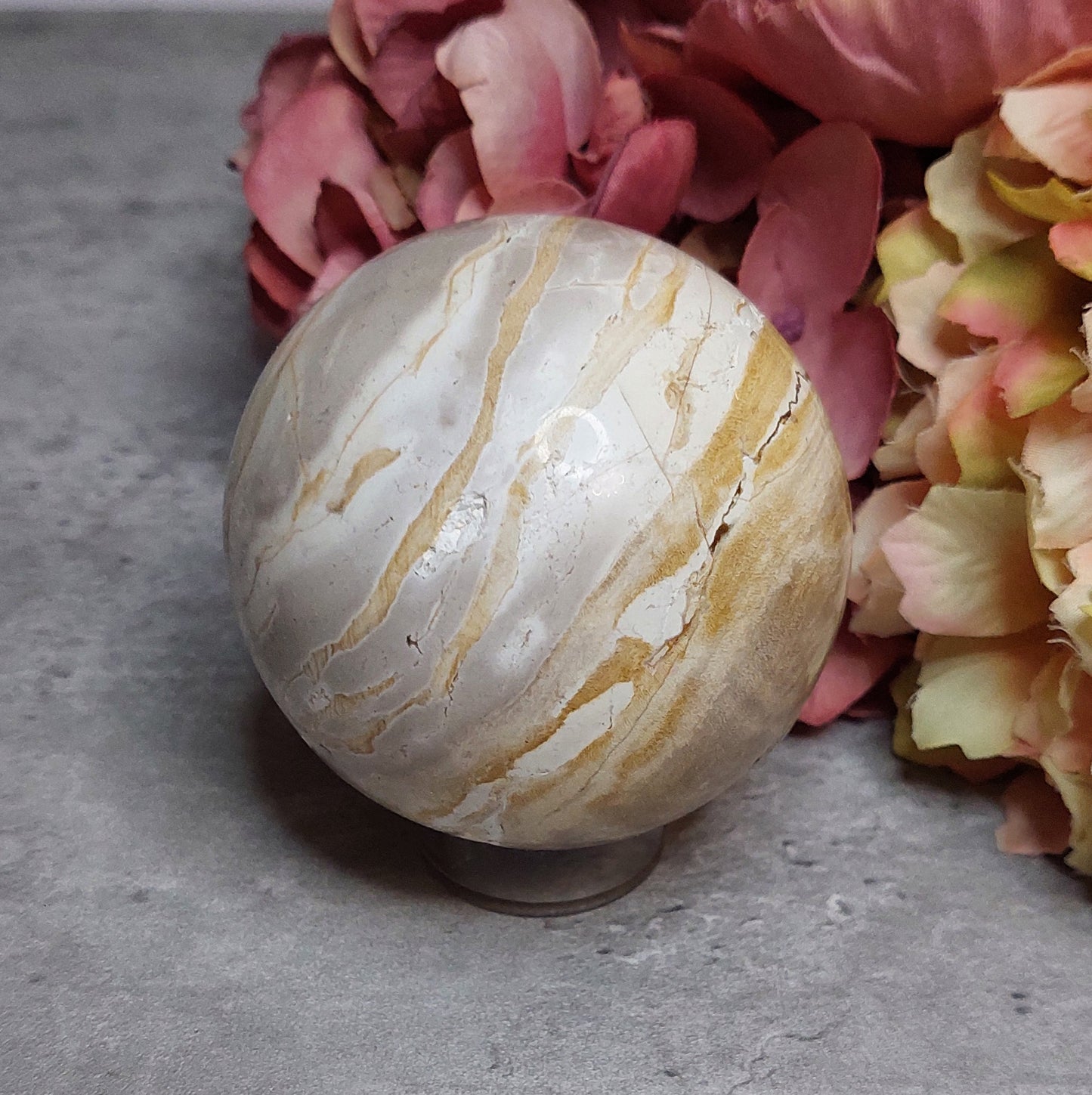 Pallo, kivettynyt puu 7cm