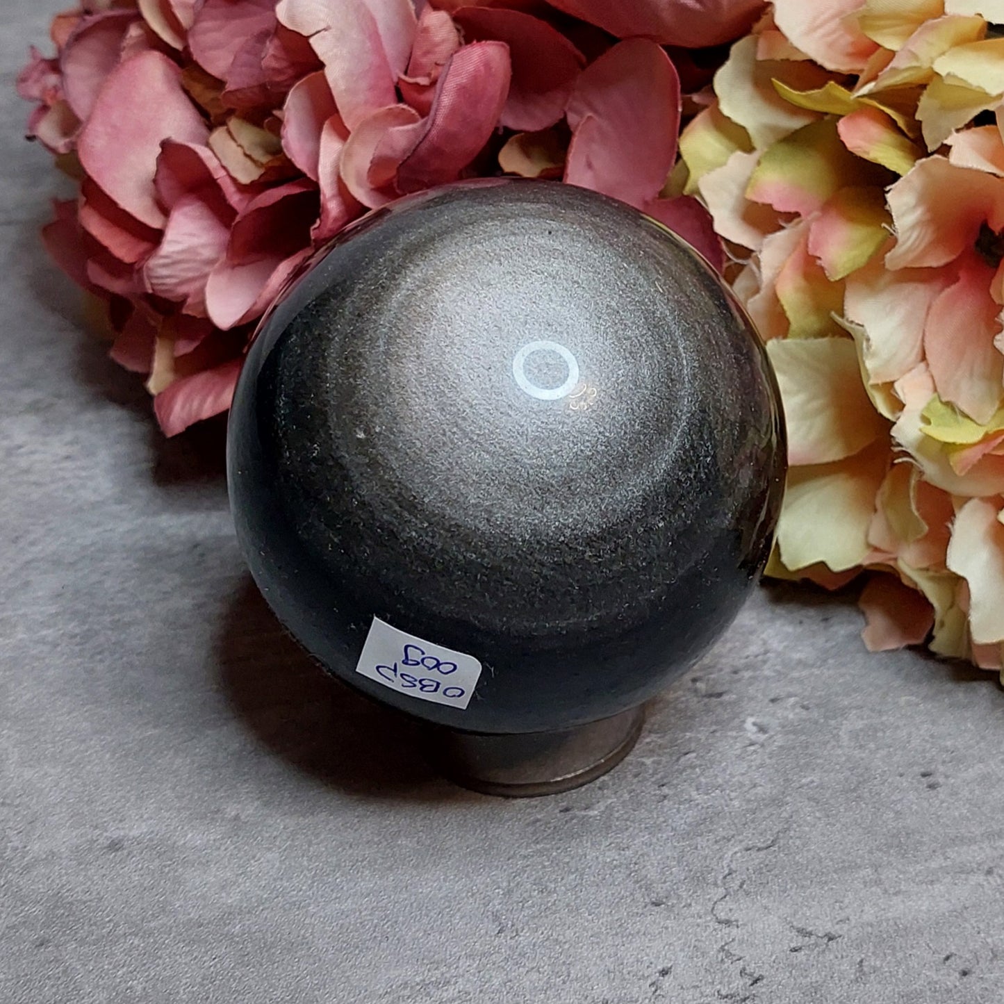 Pallo, hopeaobsidiaani 6,9cm