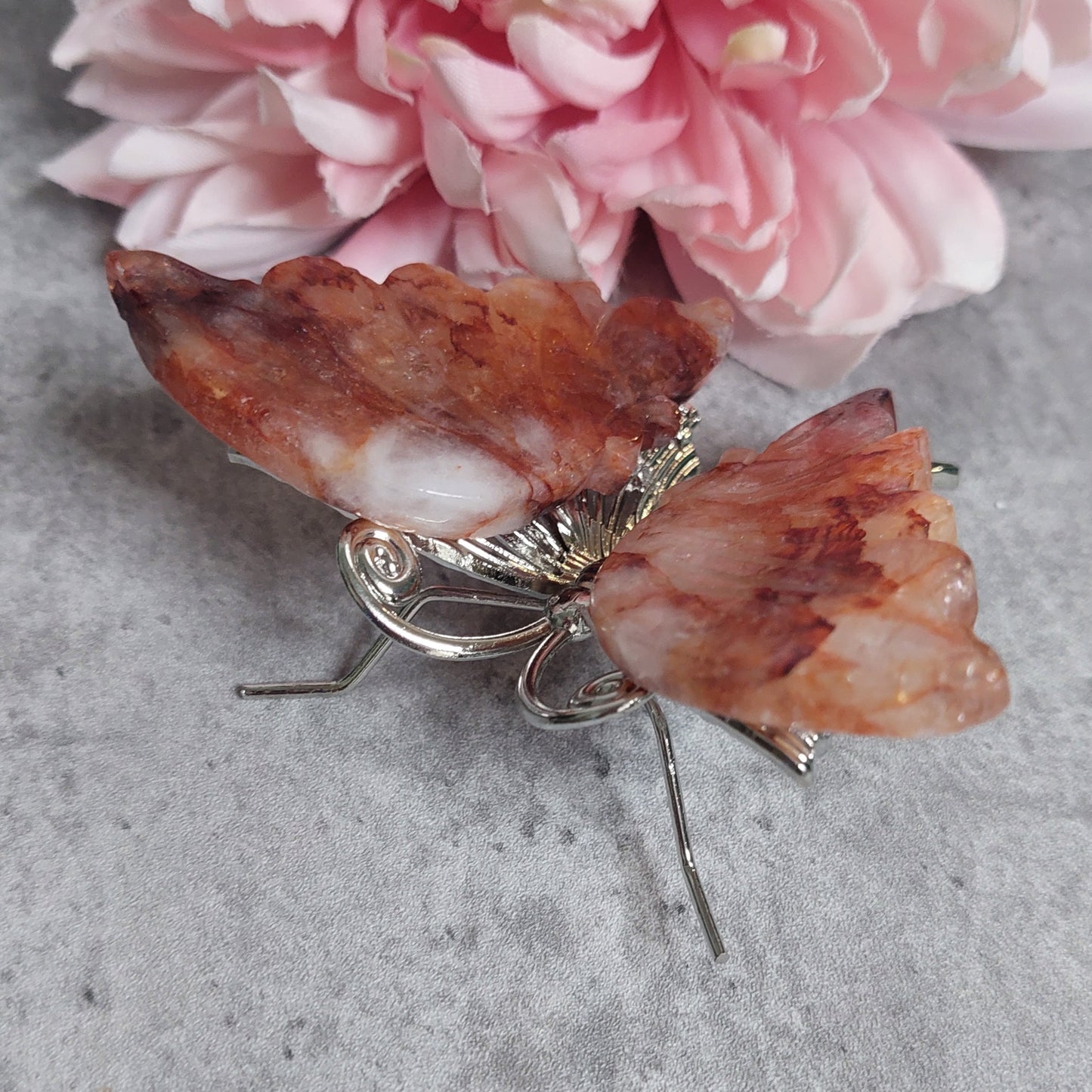 Perhonen tulikvartsi