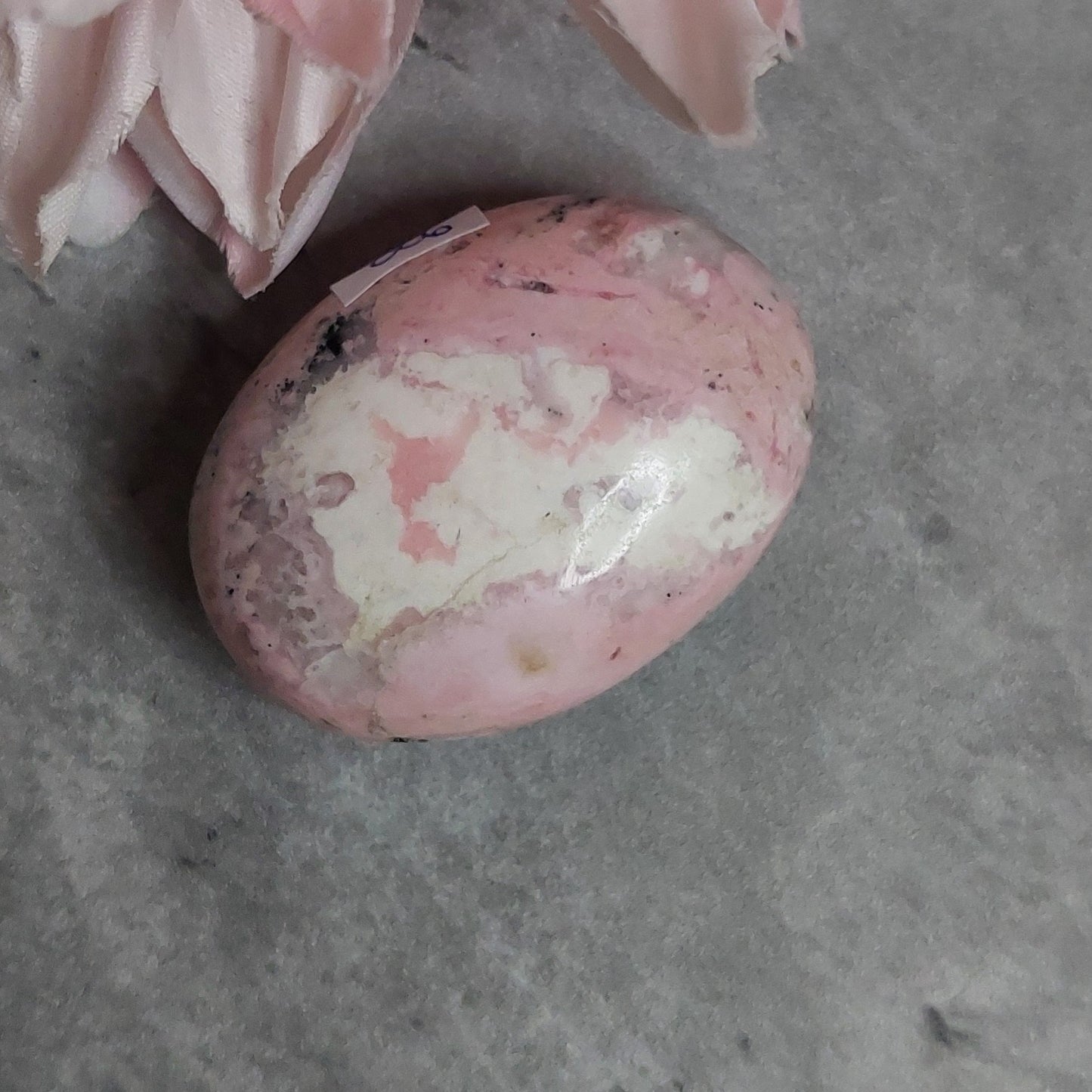 Kämmenkivi, Perun rodoniitti