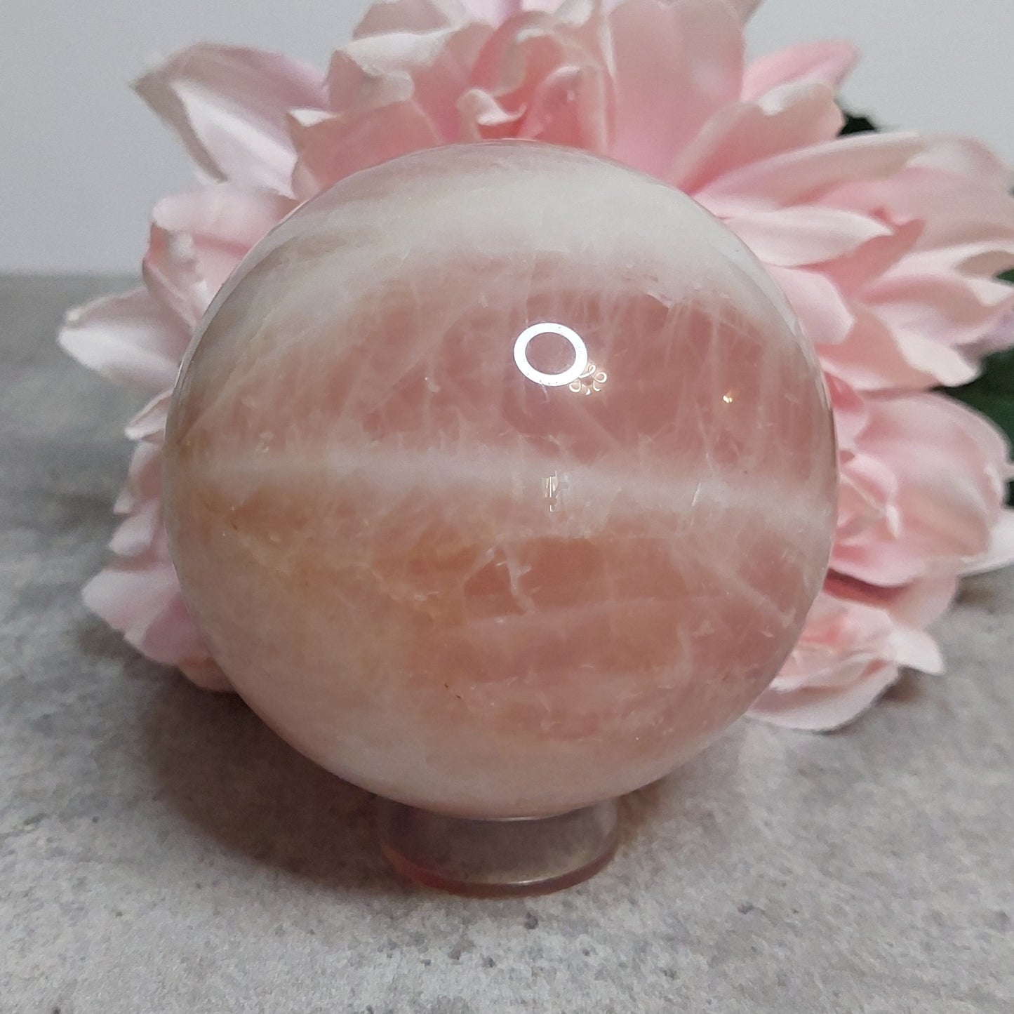 Pallo, ruusukvartsi 7,9cm