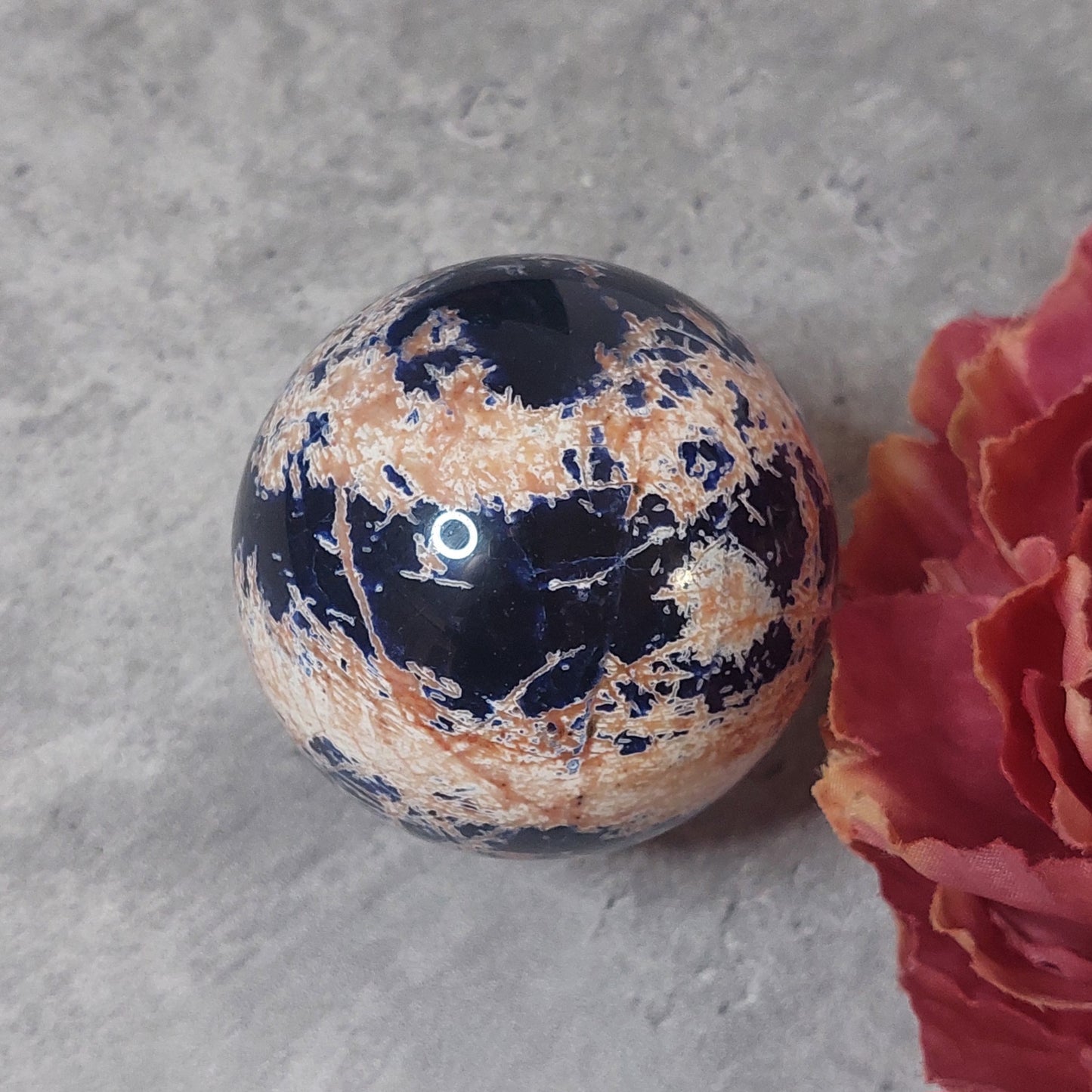 Pallo, sodaliitti 6cm