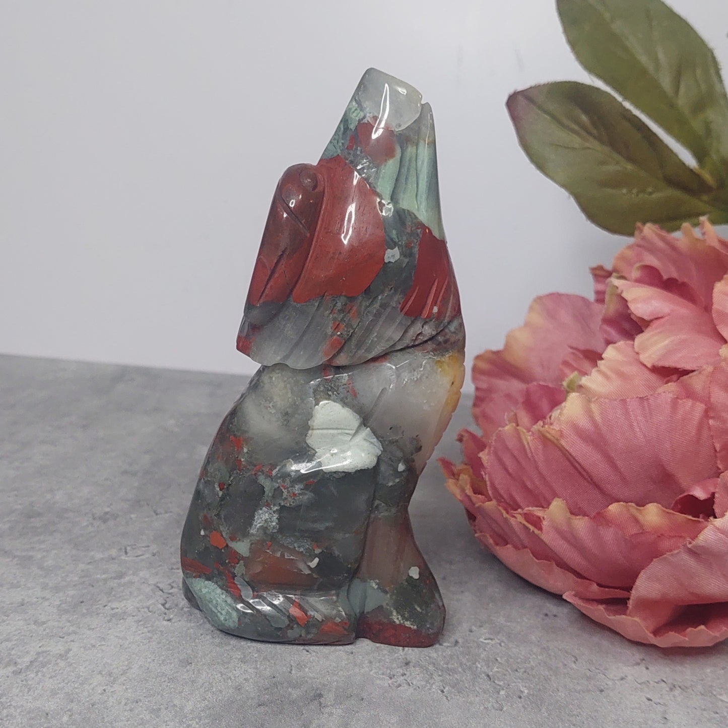 Susi, african bloodstone 14cm