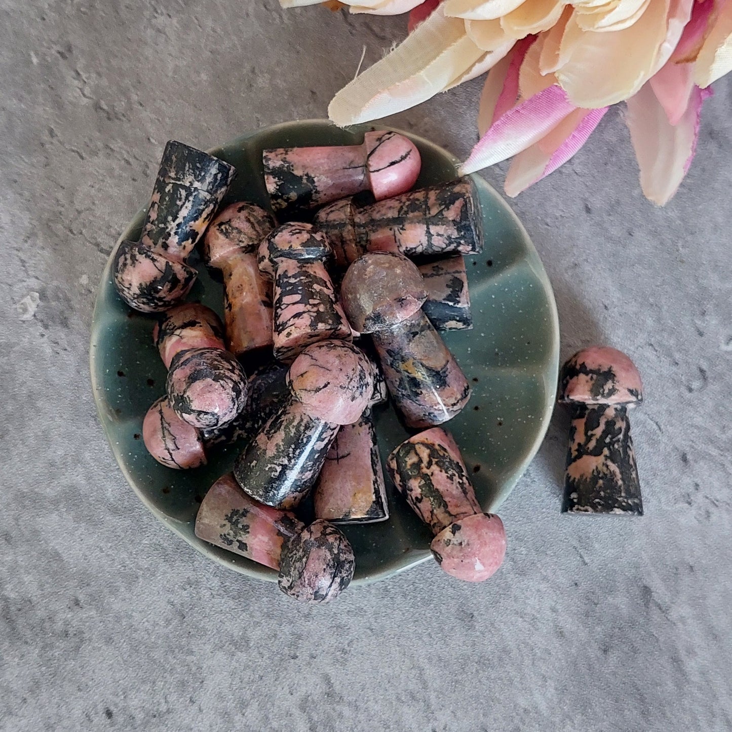 Sieni rodoniitti (D2.2)