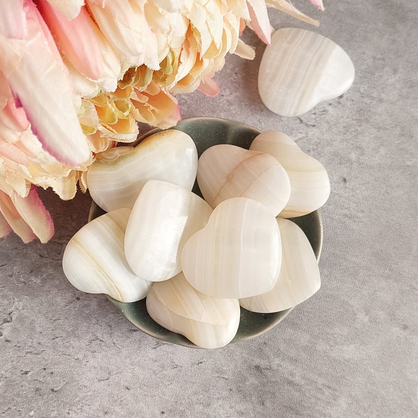 Minisydän Kalsiitti