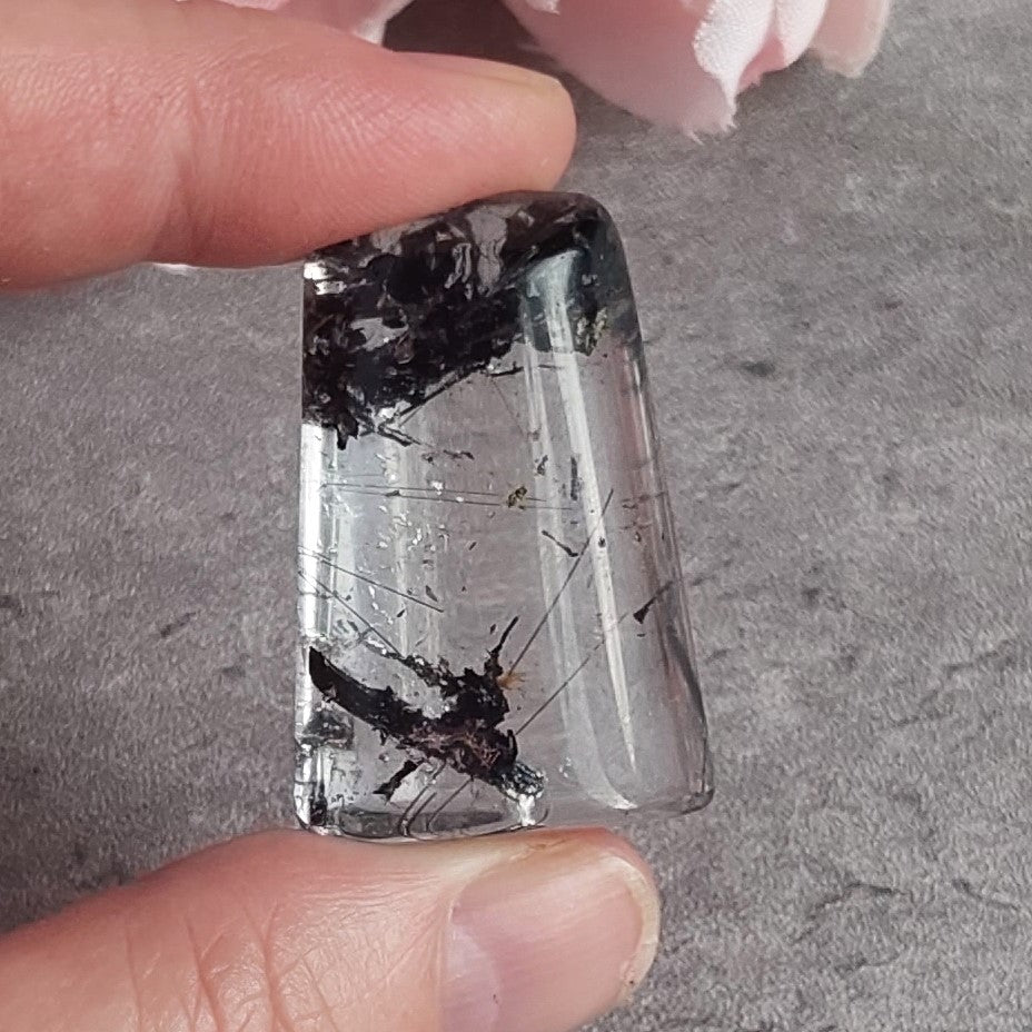 Turmaliini kvartsissa 3