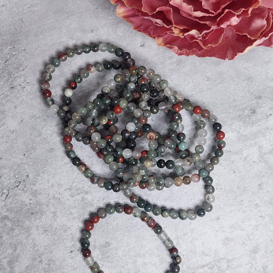 Rannekoru 6mm african blood stone