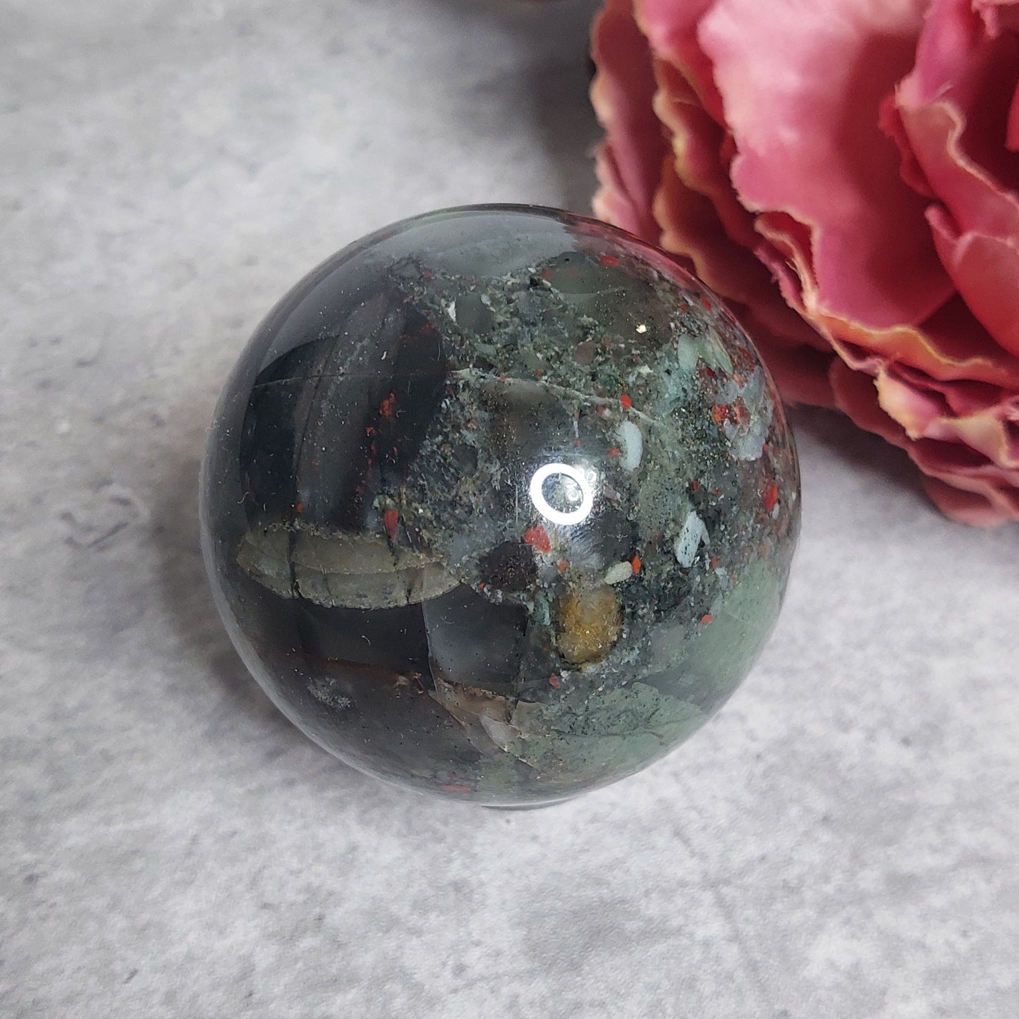 Pallo, african blood stone 6cm