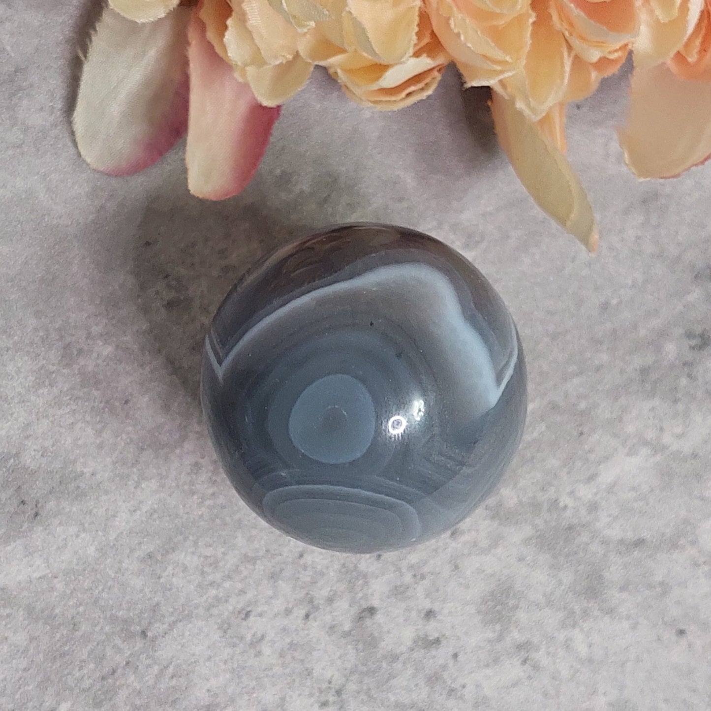 Pallo, akaatti 4,5cm useita