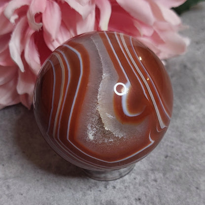 Pallo, punainen akaatti 6cm