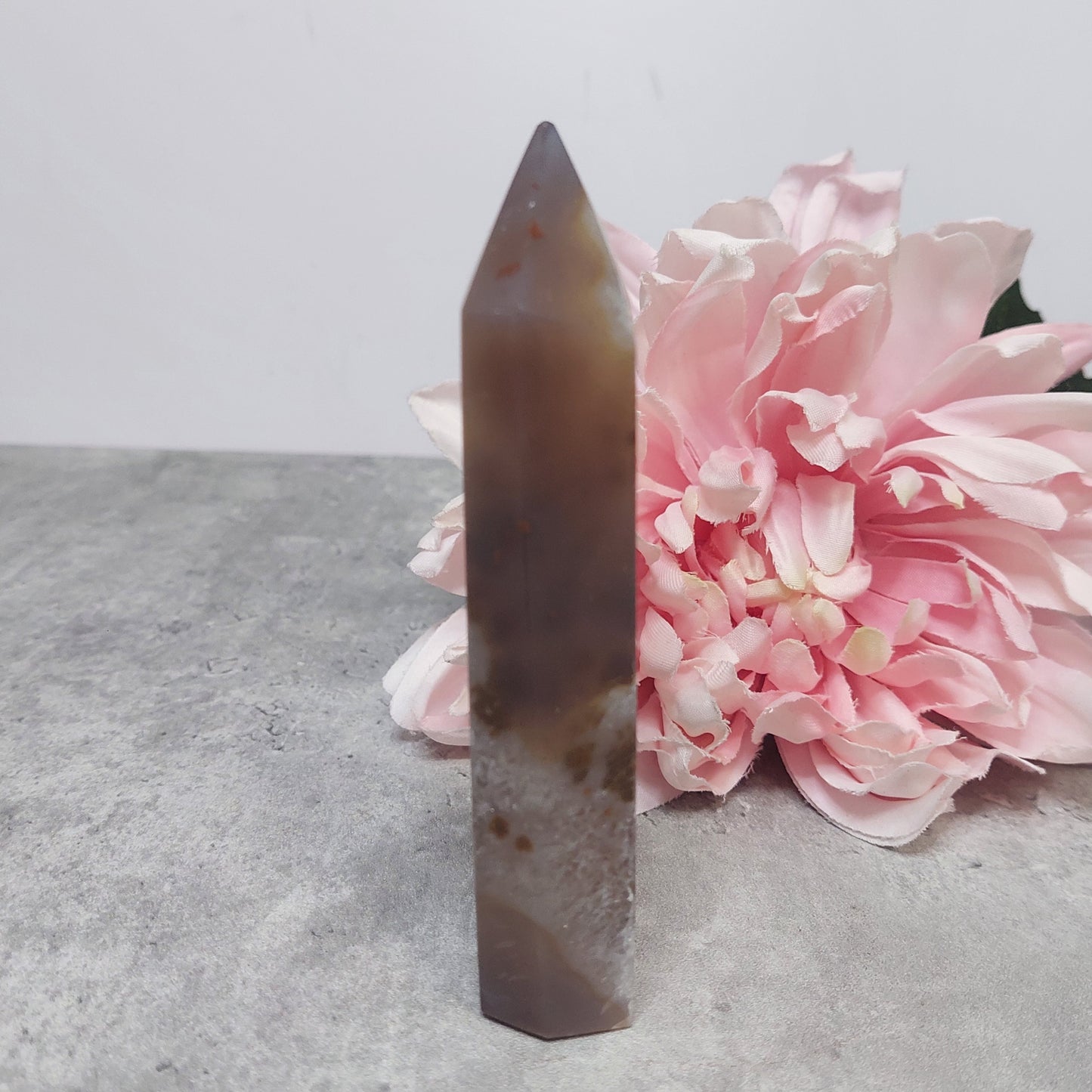 Torni, Akaatti-kvartsi Brasilia 12cm