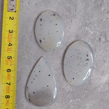 Kapussi, 3kpl akaatti