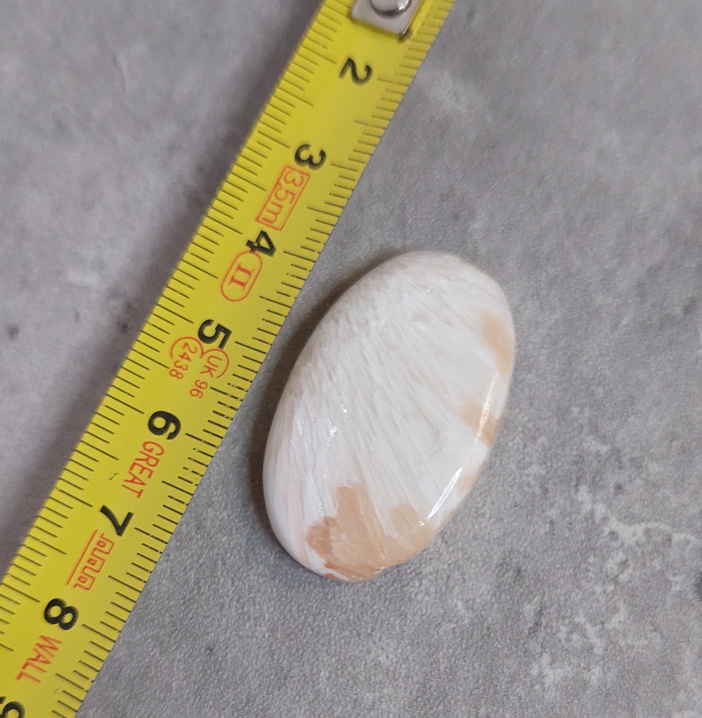 Kapussi, Ovaali Skolesiitti 35x21x6mm