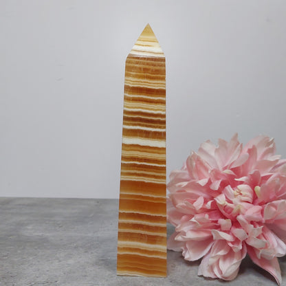 Torni, appelsiinikalsiitti 21,5cm