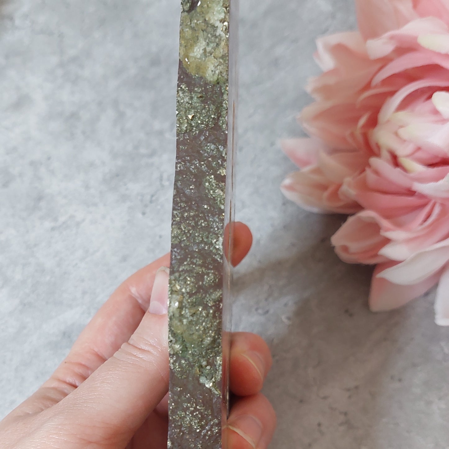 Fluoriitti slab jalassa