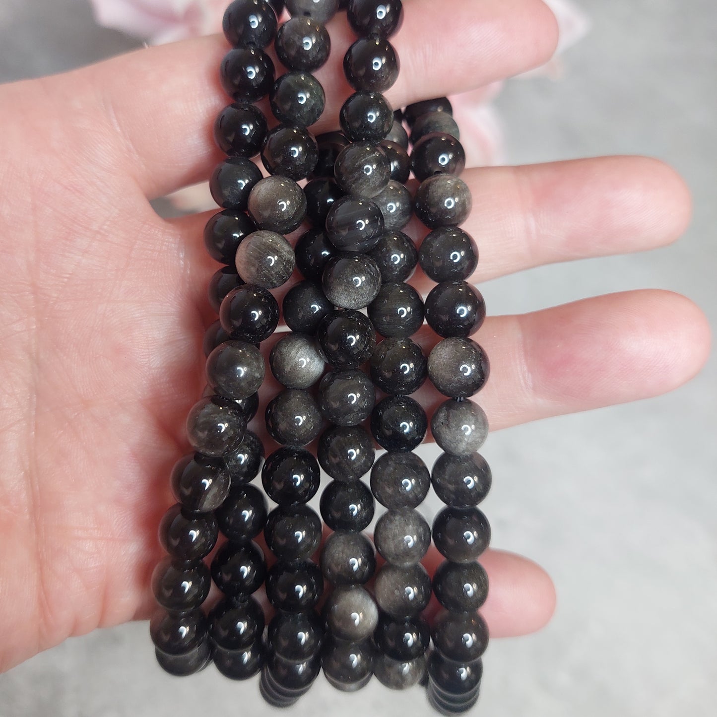 Helmiä 8mm, Silver obsidiaani 38cm nauha
