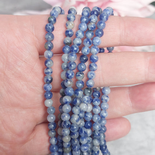 Helmiä 4mm, blue spotted jasper 38cm nauha