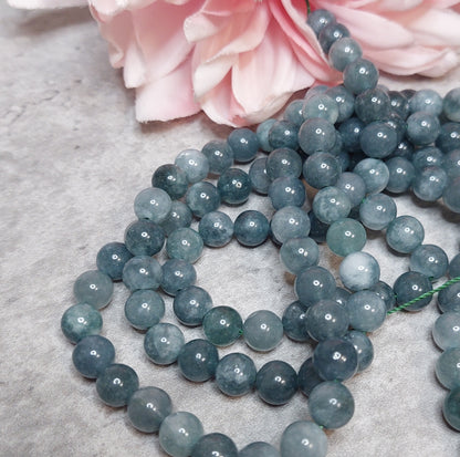 Helmiä 8mm, Burmase Jade 38cm nauha