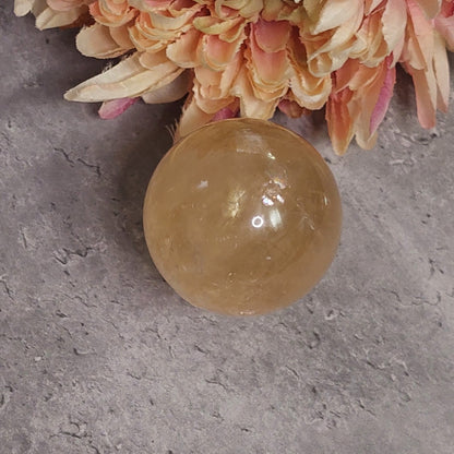 Pallo hunajakalsiitti 6cm