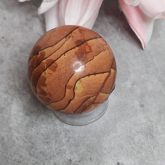 Pallo, wood jasper 4cm