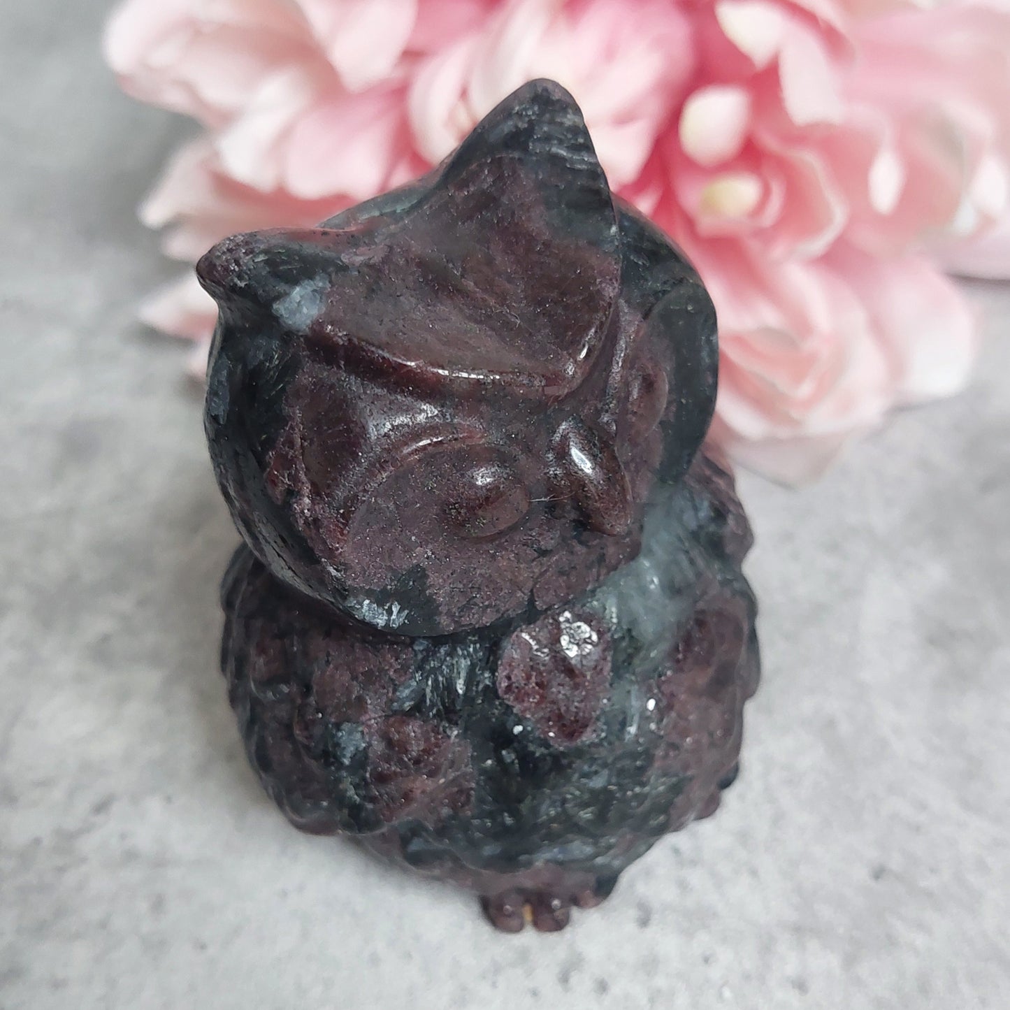 Pöllö, garnet/fireworks jasper  8cm