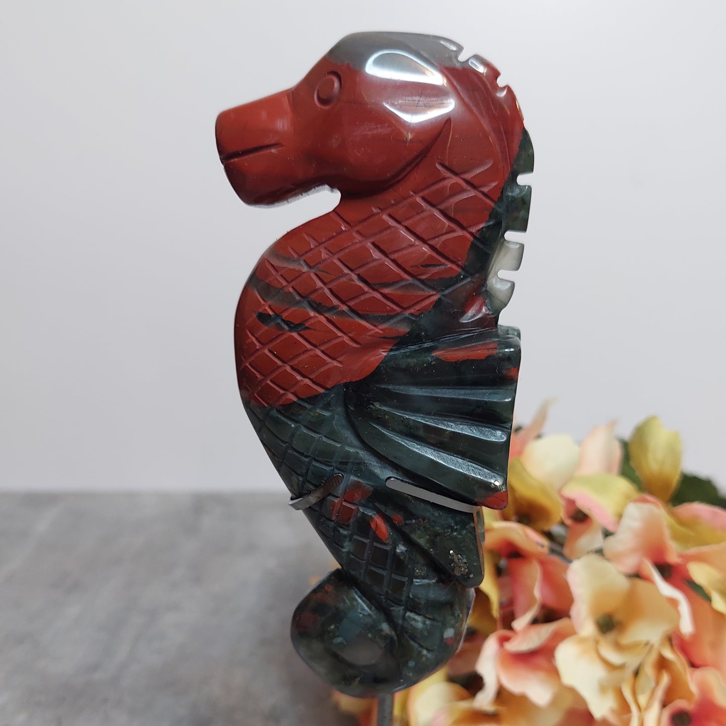 Merihevonen, african blood stone
