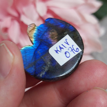 Kuu & keiju, labradoriitti