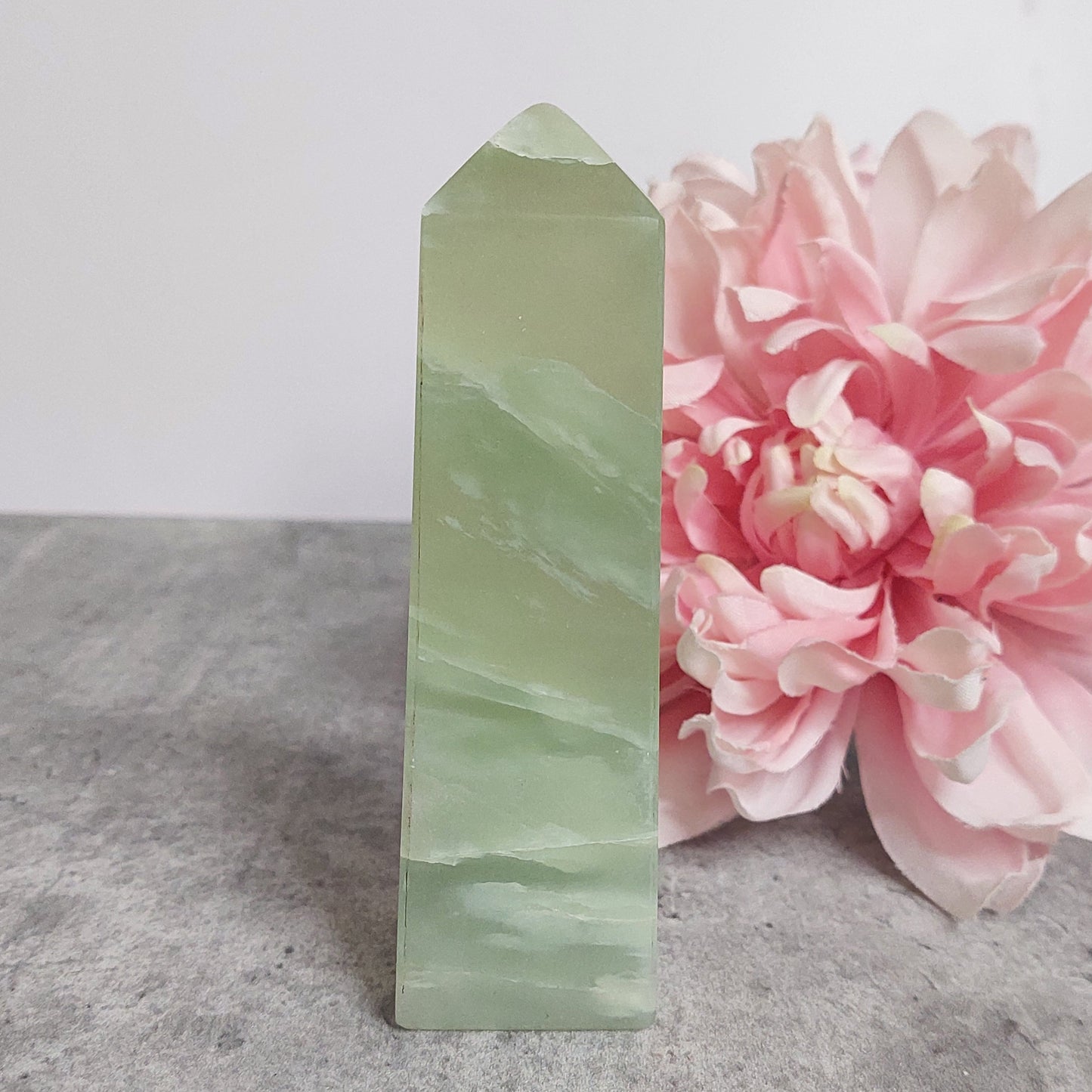 Torni, Jadekalsiitti 12cm