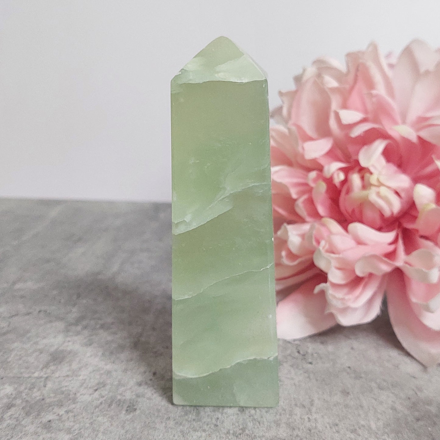 Torni, Jadekalsiitti 12cm