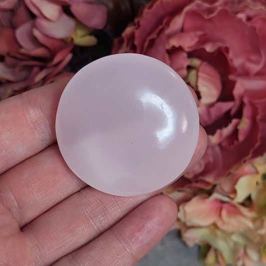 Kämmenkivi, nappi vpun kalsiitti UV