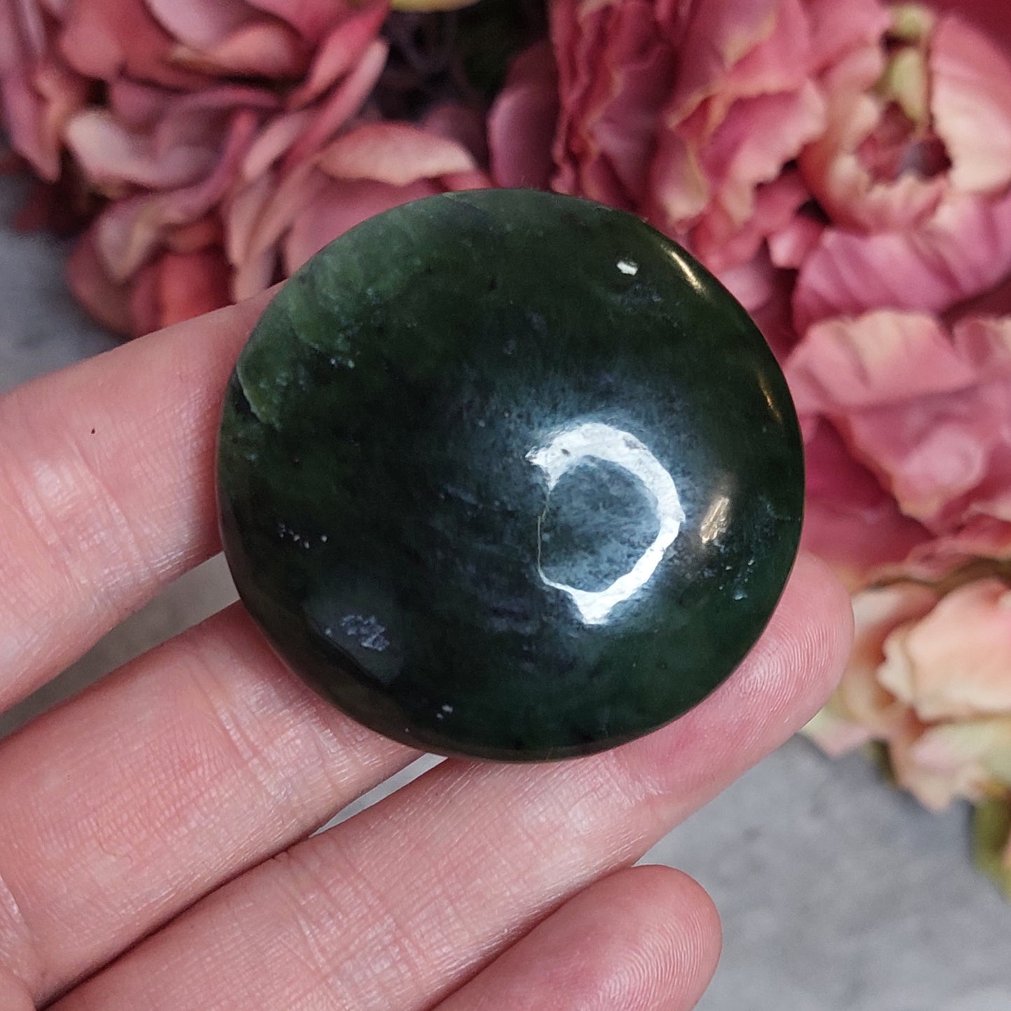 Kämmenkivi, nappi nephriitti