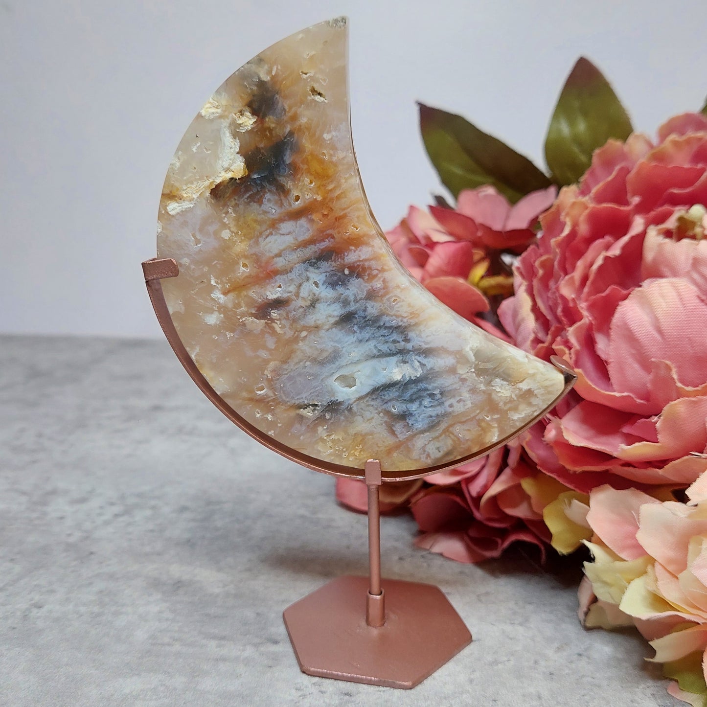 Kuu, Pink Plume akaatti Indonesia