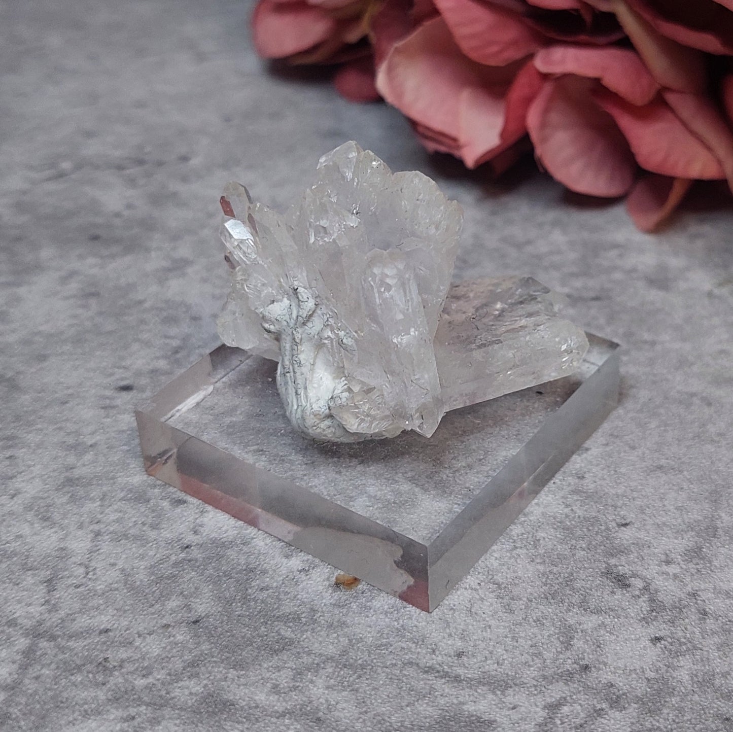 Faden kvartsi Pakistan