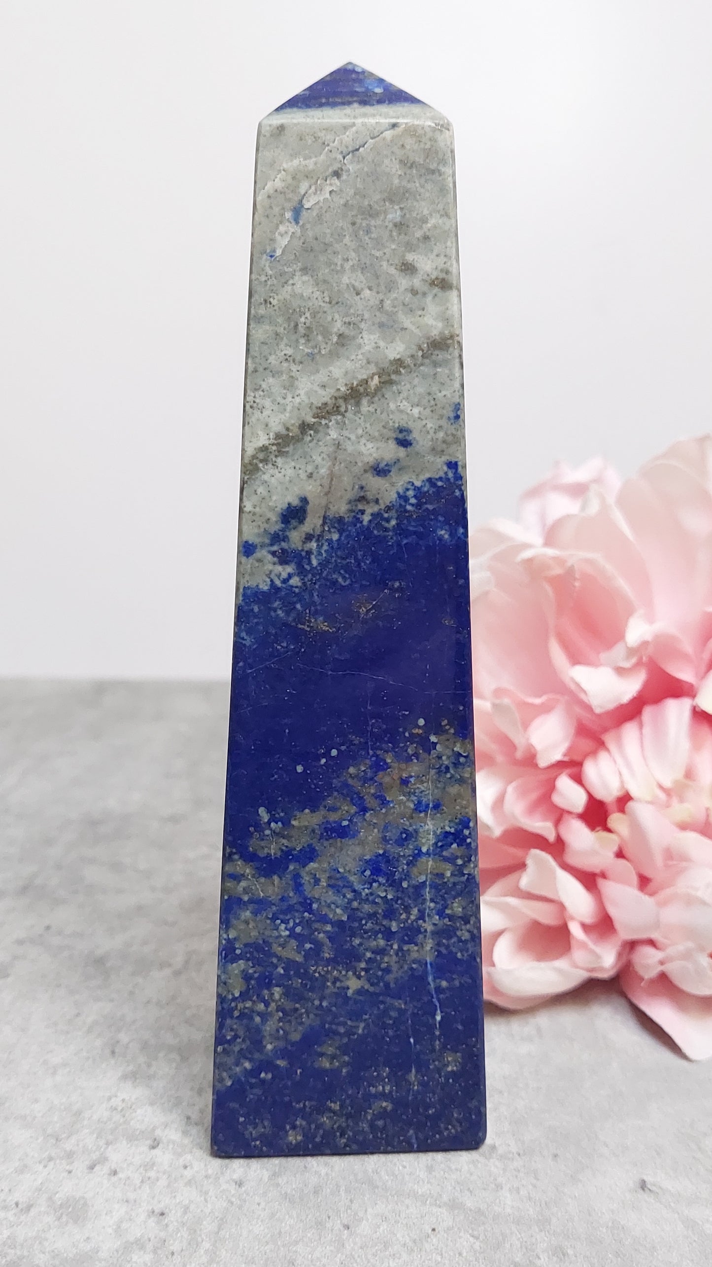 Obeliski, lapis lazuli 17cm