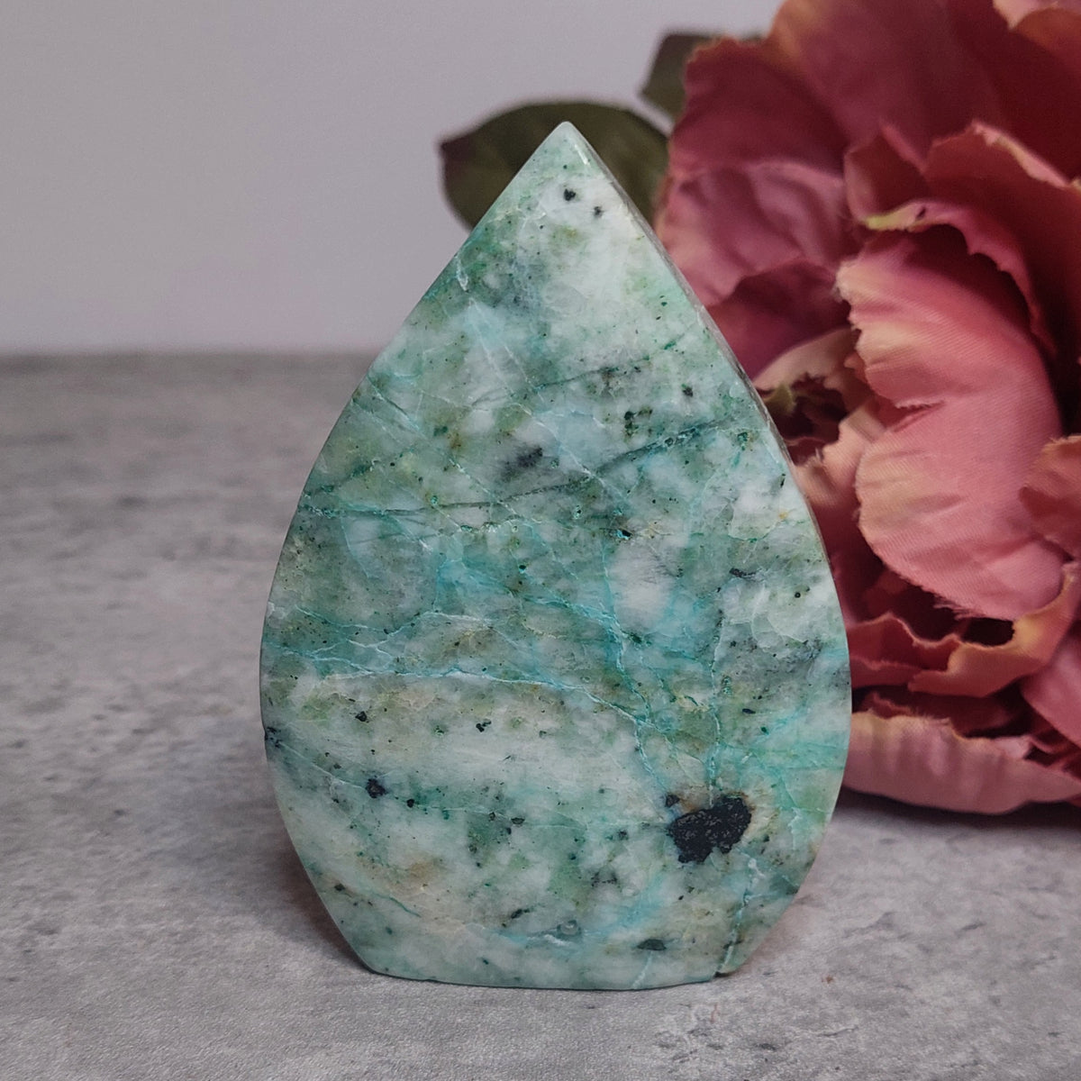 Lehti, phoenix stone