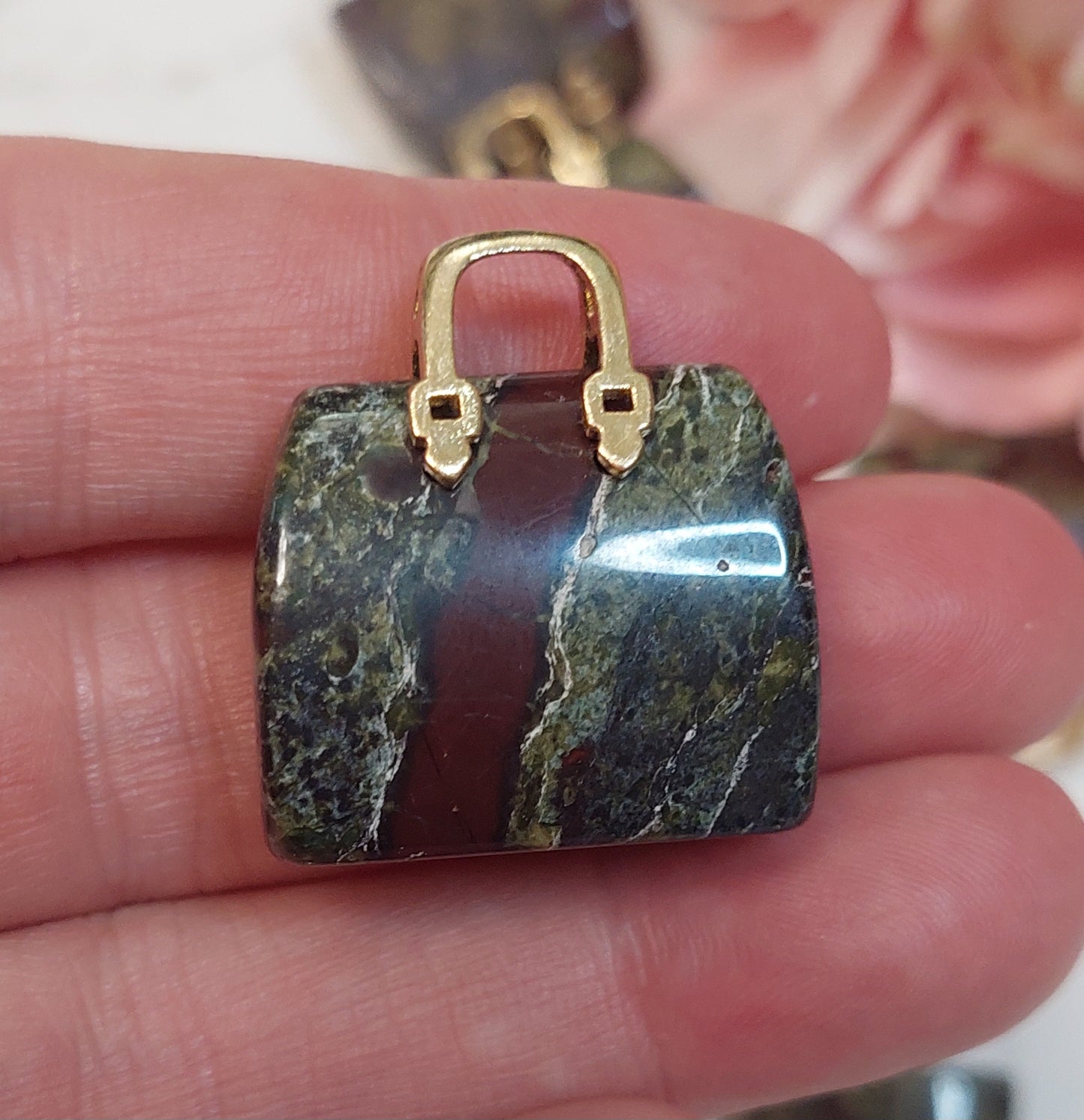 Minilaukku, dragon blood stone