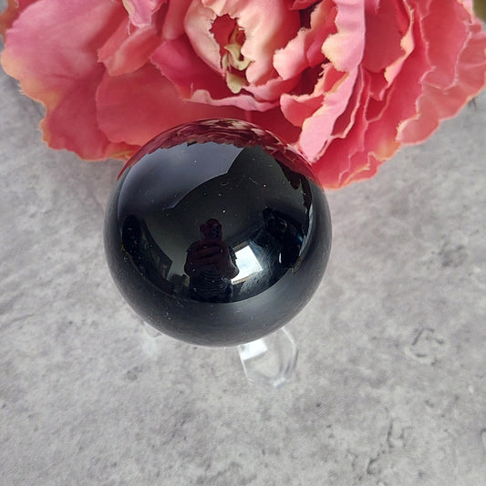 Pallo, obsidiaani  6cm