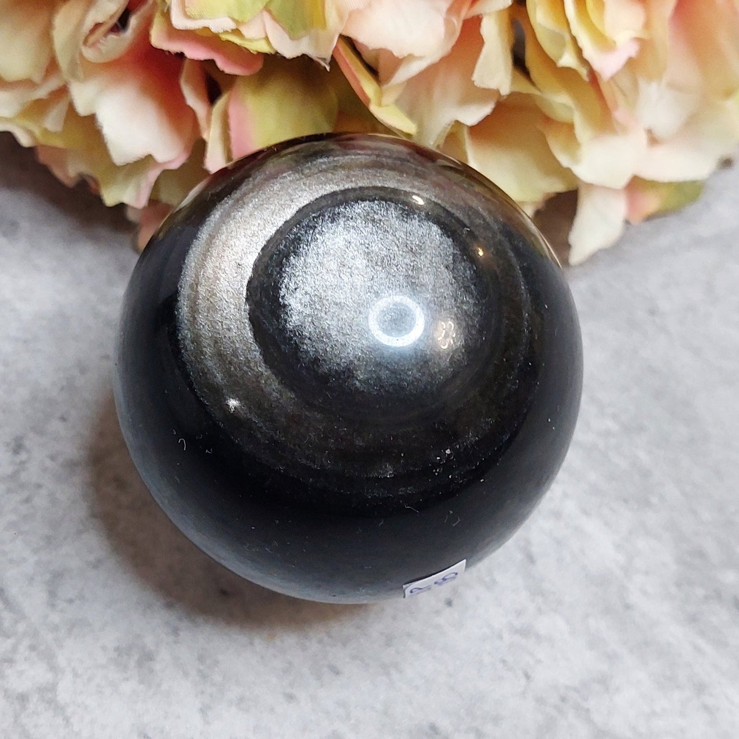 Pallo, hopeaobsidiaani 6cm