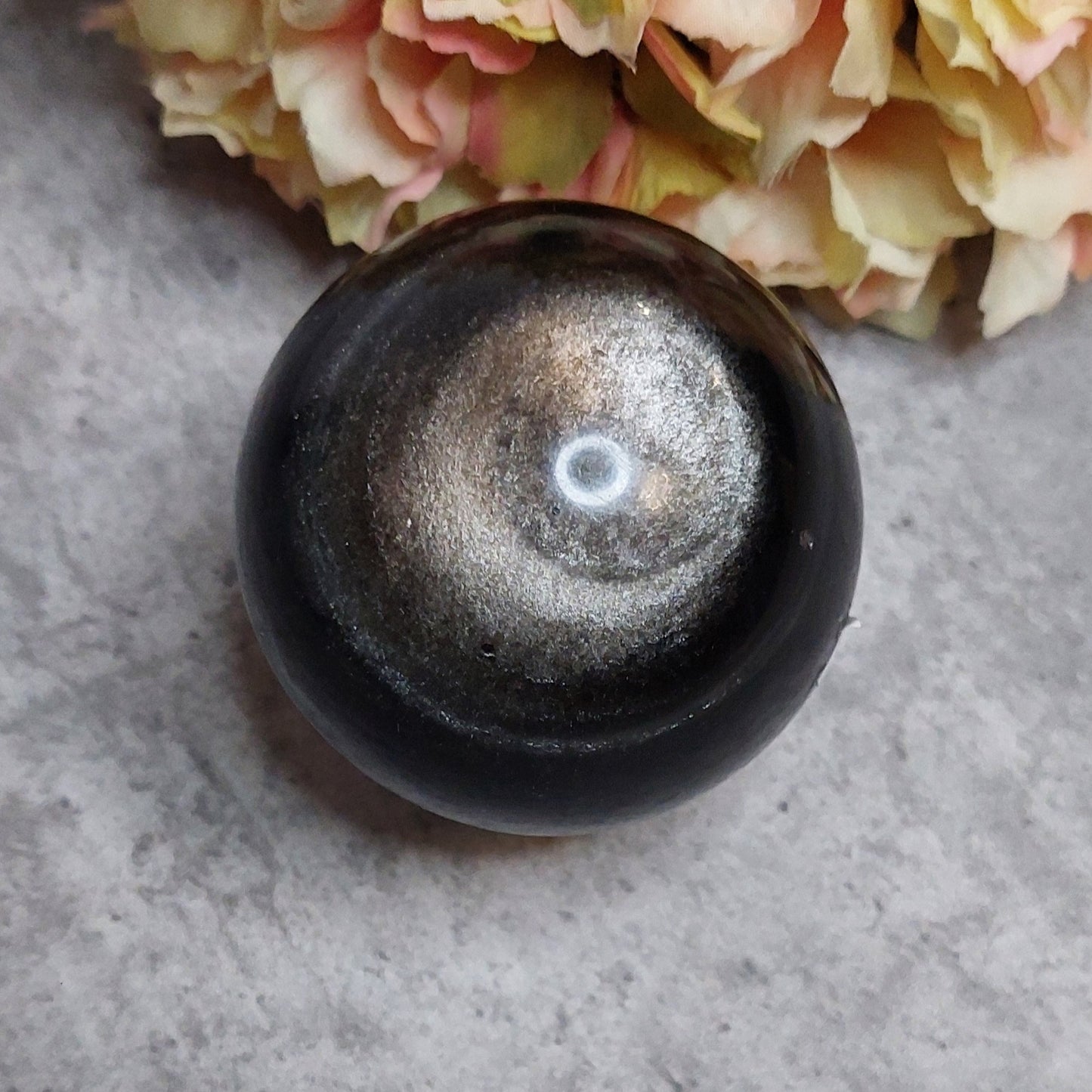 Pallo, hopeaobsidiaani 6cm