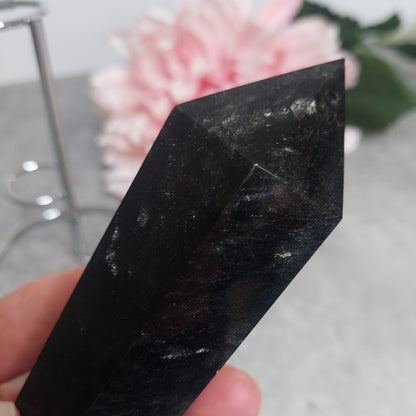 Obsidiaani wand telineellä II-laatu