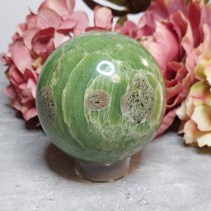 Pallo, tremoliitti 8,6cm