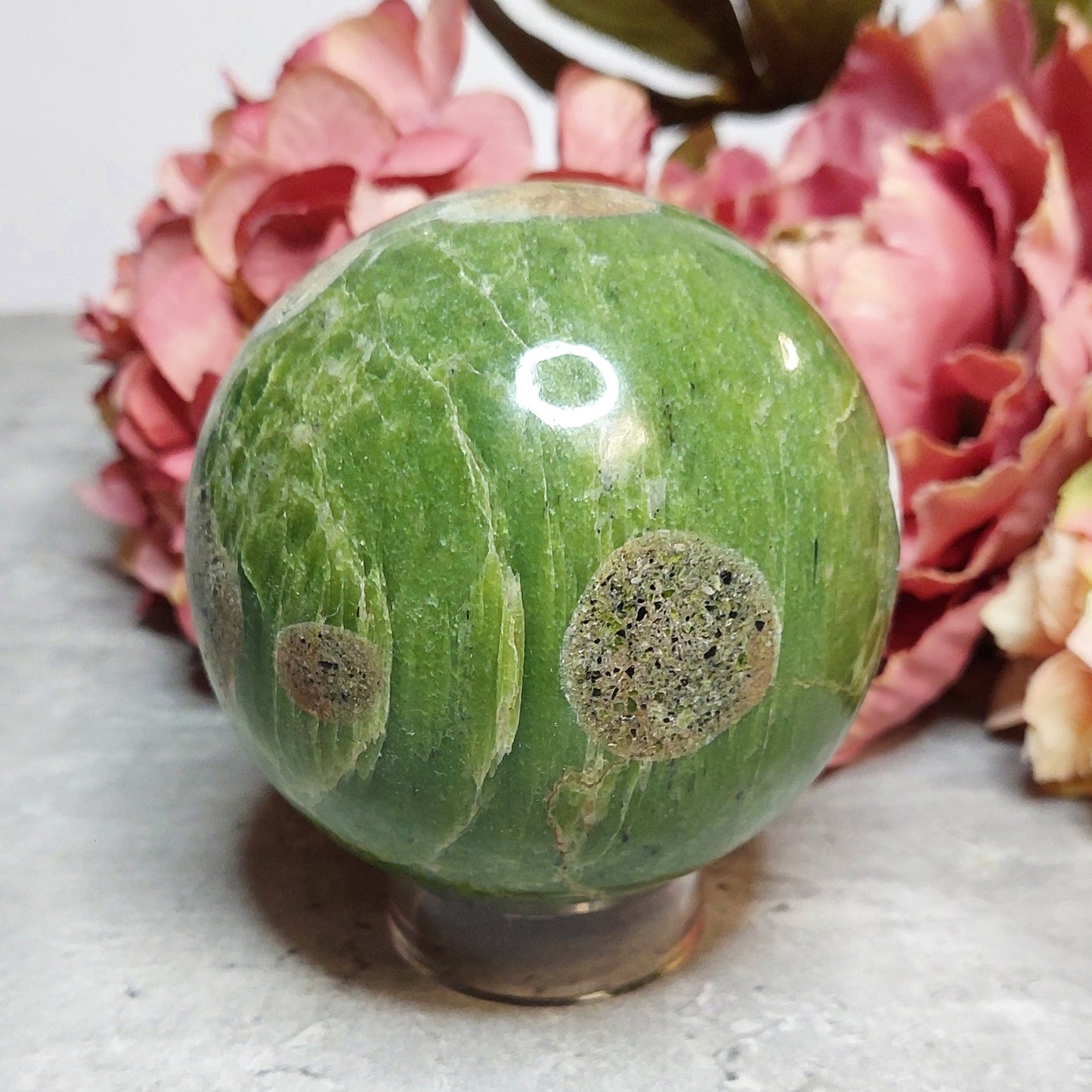 Pallo, tremoliitti 8,6cm