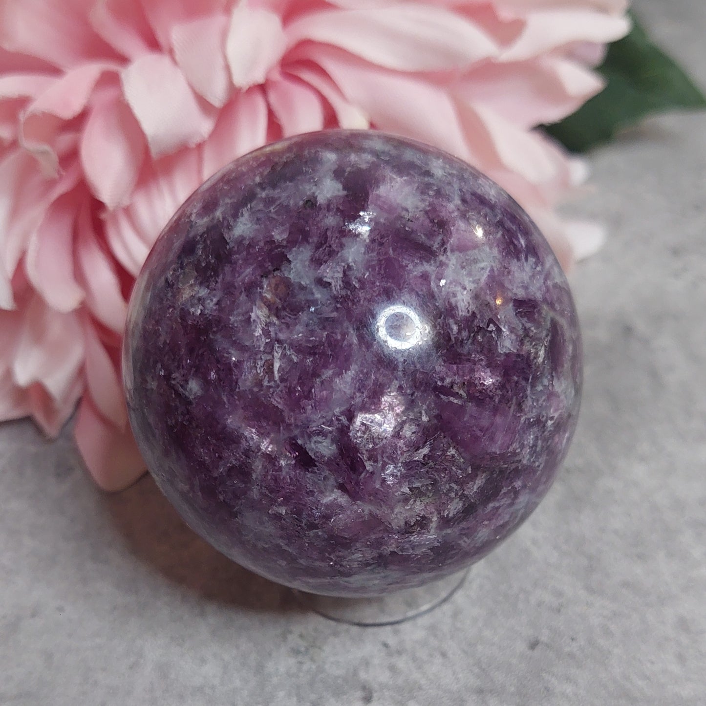 Pallo, lepidoliitti 6,2cm